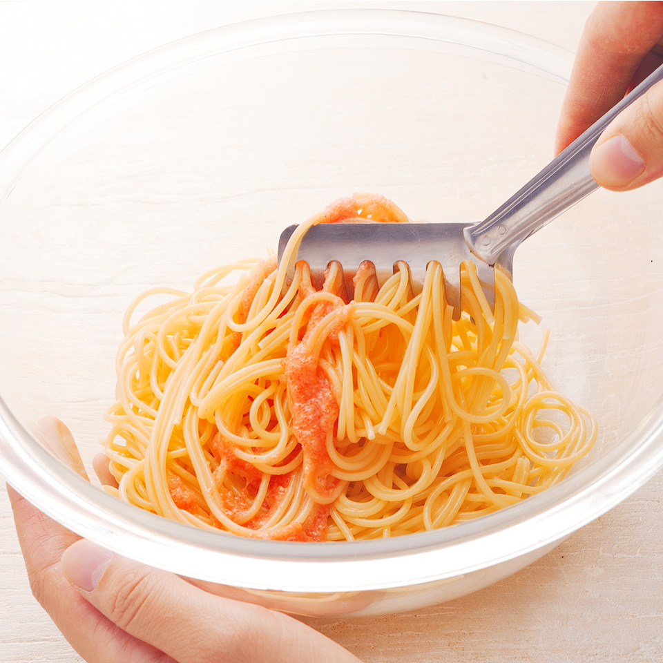 辛くない 本格パスタソースたっぷり絡まるたらこ